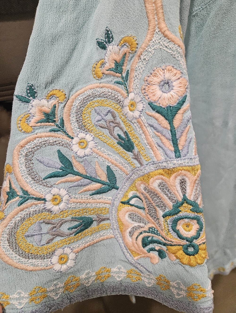 Soft Surroundings Light Blue Embroidered Tunic Top Petite Large Coastal Grandma - Picture 6 of 8
